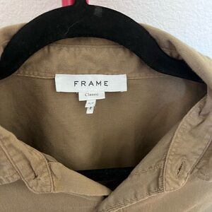 Frame Men’s military style button down. Size S